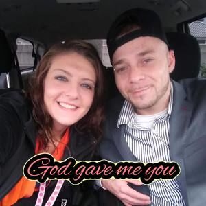 Meet your Posher, Ashton